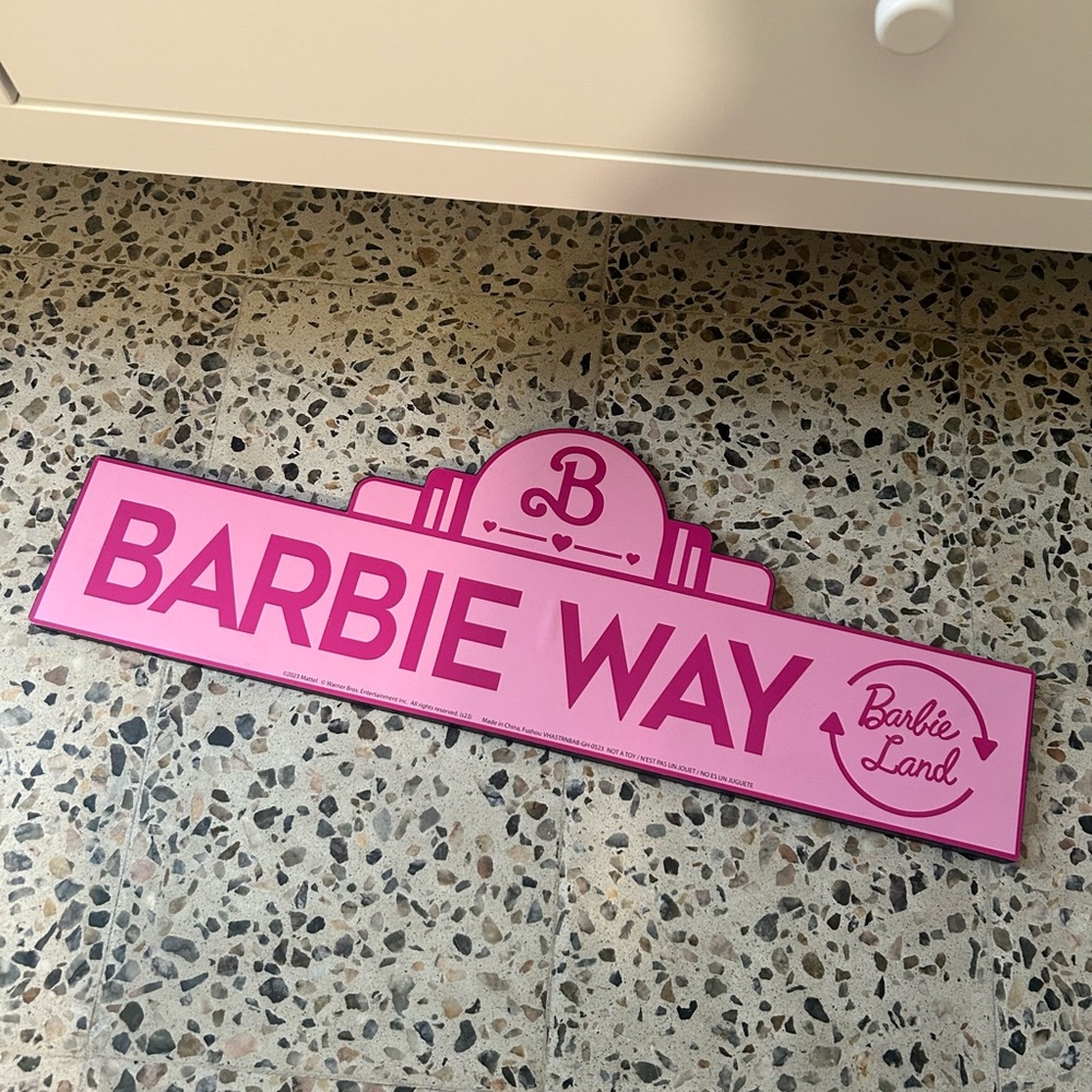 Barbie Pink Wall Sign Decor